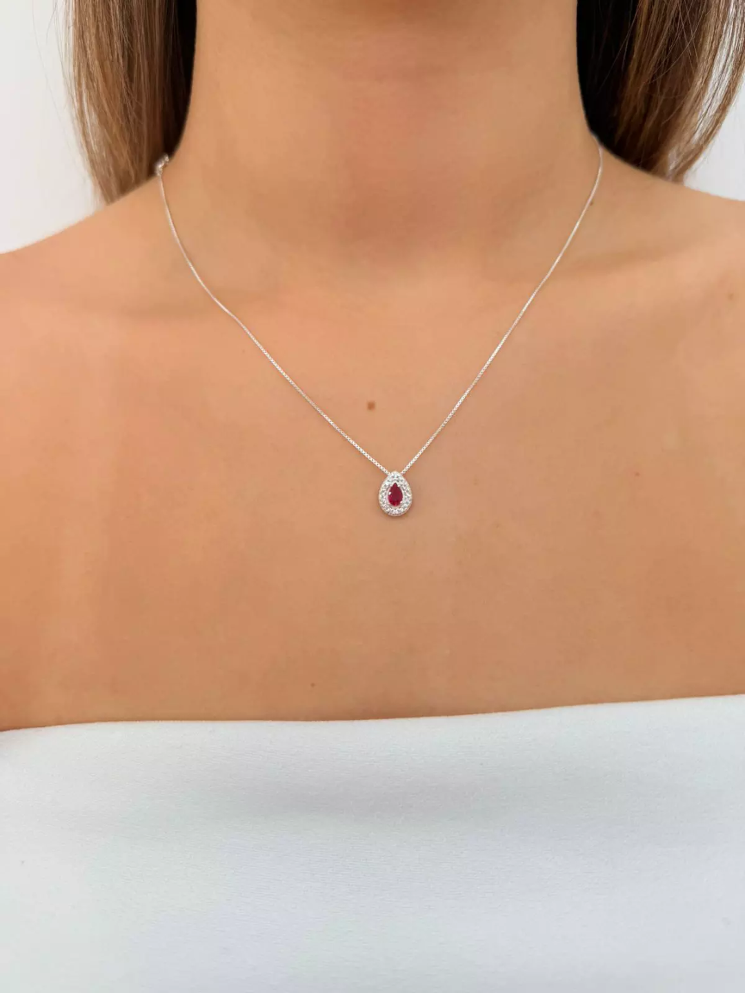 Colar Gota Cravejada Fúcsia - Prata 925