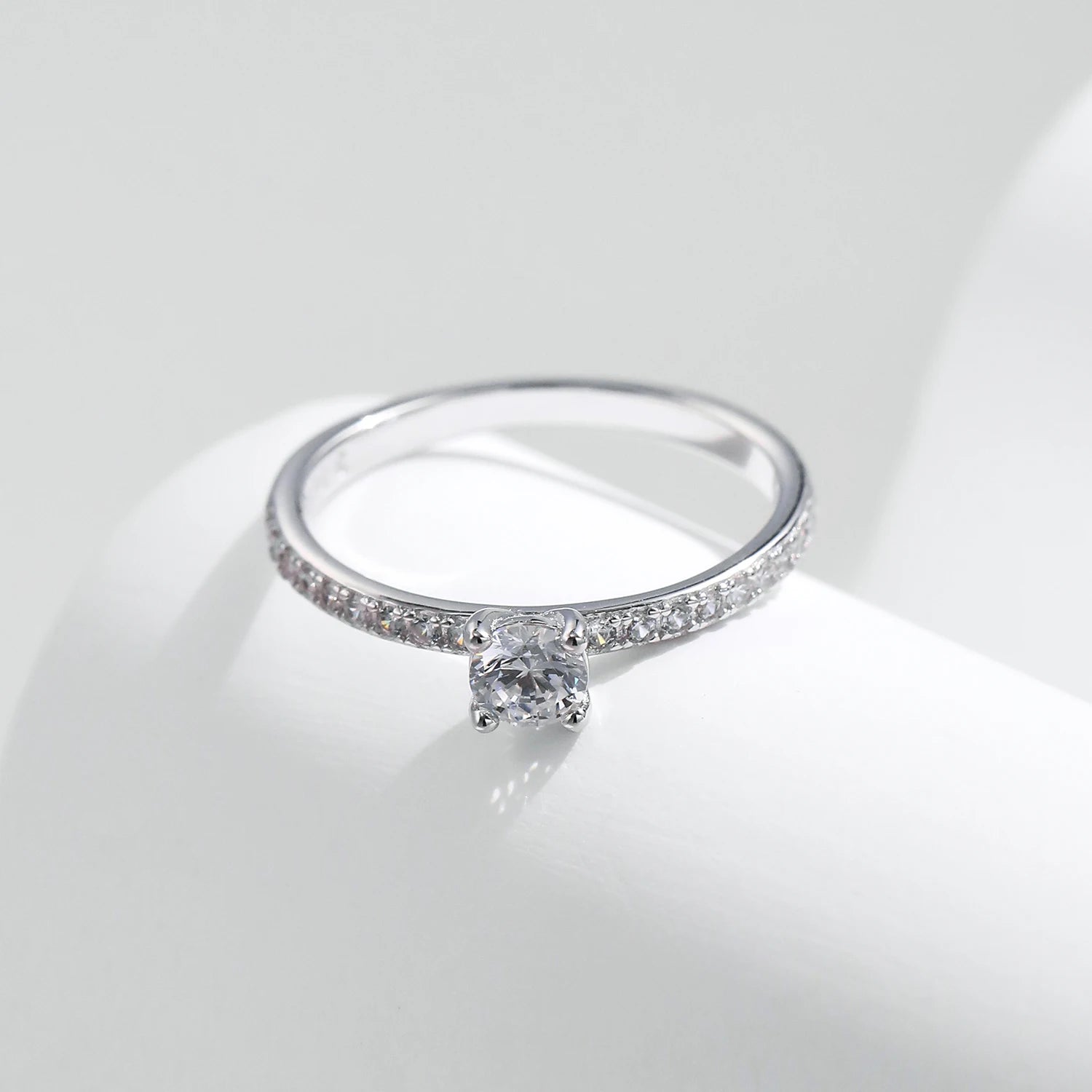 Anel Solitário Moissanite Brilhante - Prata 925